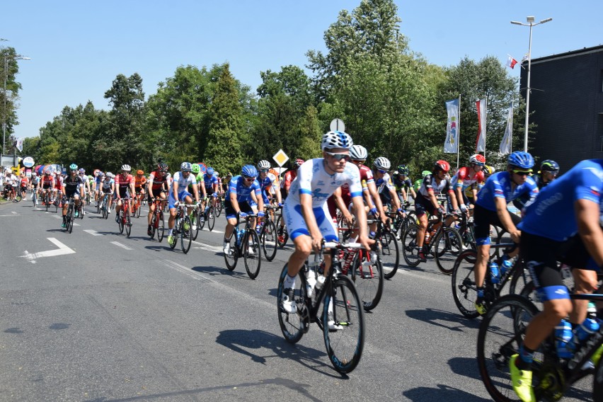 Tour de Pologne 2017 w Zawierciu. Kolarze już wystartowali ZDJĘCIA