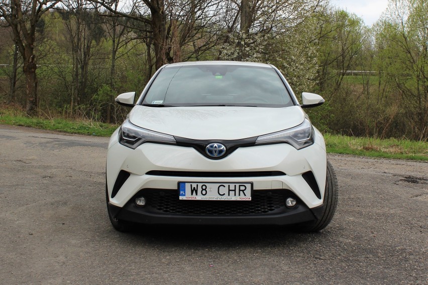 Test Toyoty C-HR...