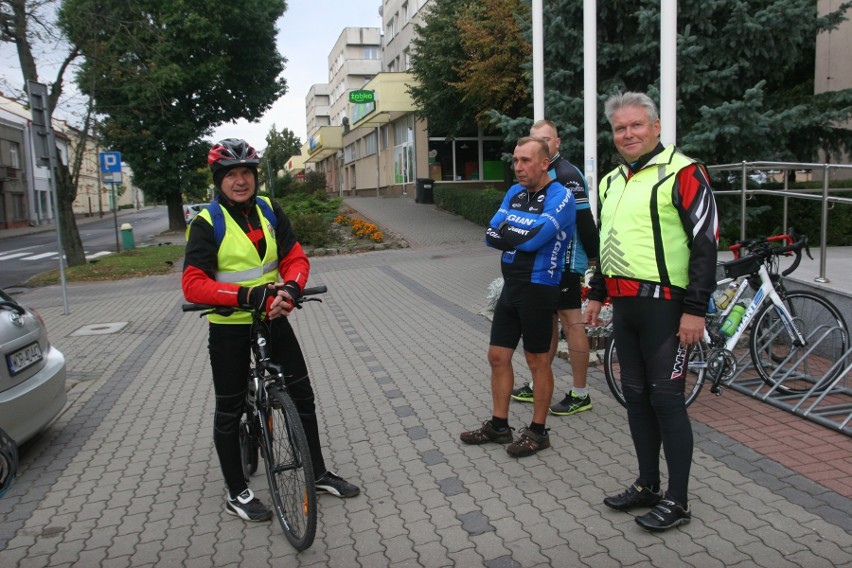 Pielgrzymka rowerowa z Ostrow Mazowieckiej do Zuzeli,...