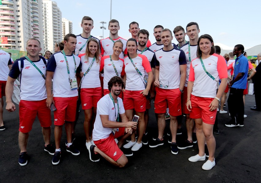 Przywitanie polskiej reprezentacji w wiosce olimpijskiej