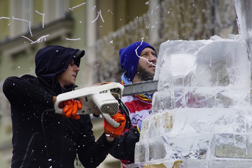 W Poznaniu w weekend trwa Poznań Ice Festival 2019, czyli...