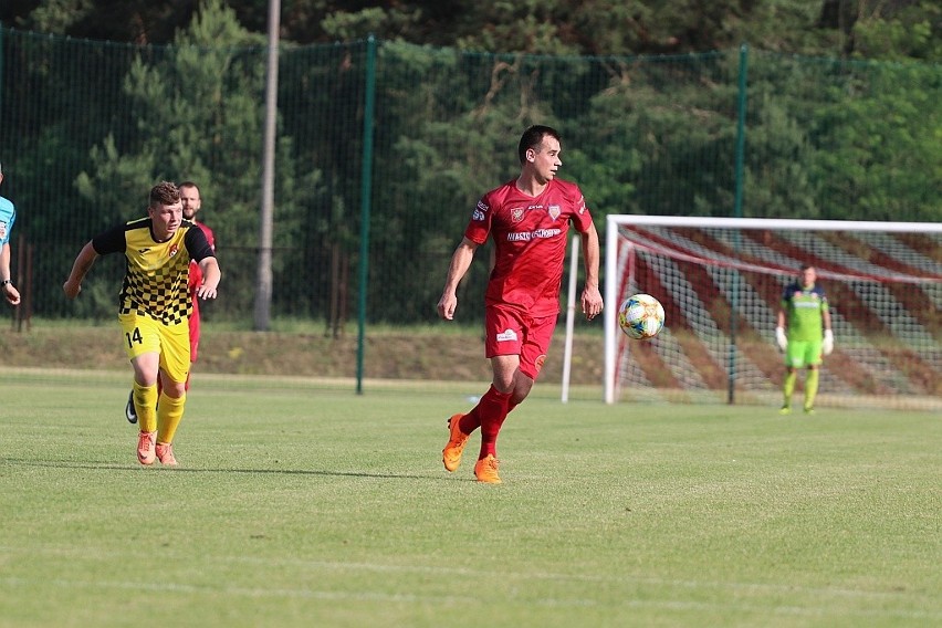 Narew Ostrołęka świętuje awans do ligi okręgowej