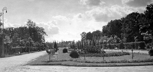 Główna aleja dzielnicy reprezentacyjnej w 1935 roku