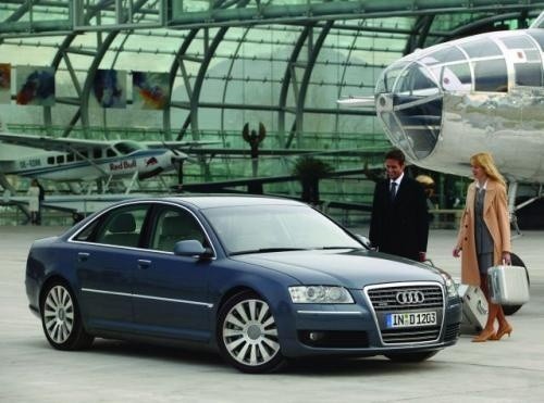 Fot. Audi: Najbogatszy Polak, Jan Kulczyk, porusza się Audi...