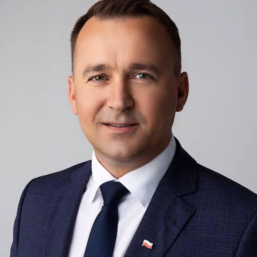 W latach 2020-2022 Michał Cieślak był ministrem - członkiem...