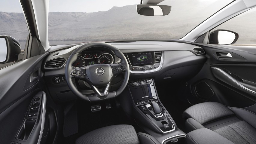 Opel Grandland X Plug in Hybrid...