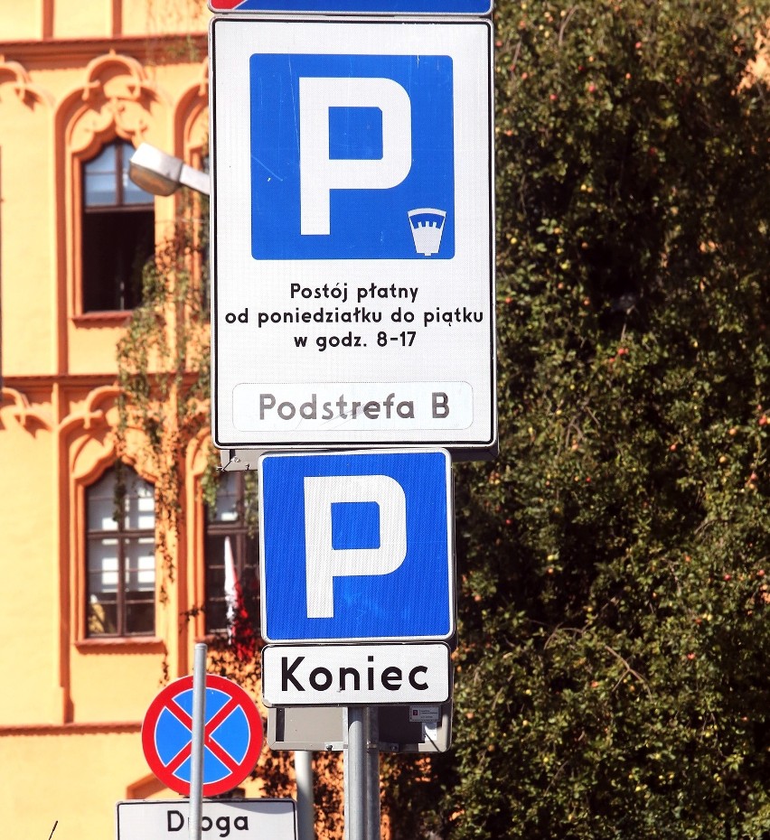 Szykują się zmiany w Strefie Płatnego Parkowania w Szczecinie. Chcesz mieć wpływ? Wypełnij ankietę