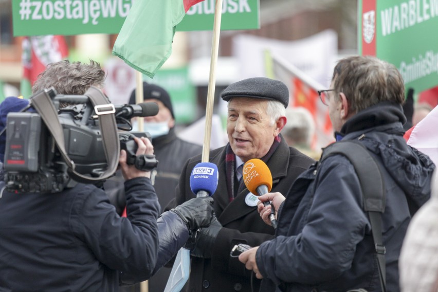 Demonstracja w Słupsku. Mieszkańcy gminy Słupsk nie chcą przyłączenia do miasta