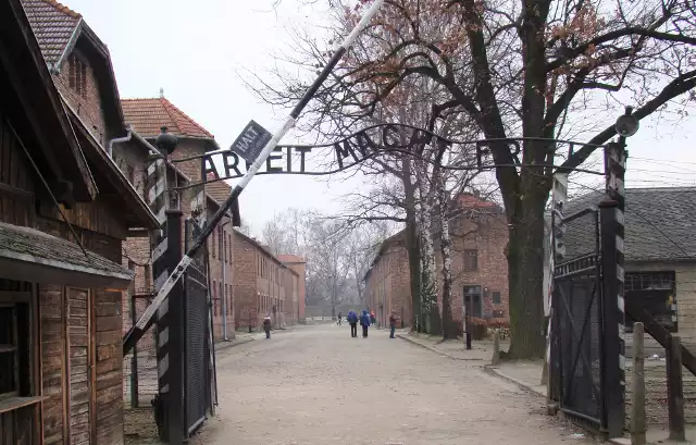 Ukazał się pierwszy z pięciu zaplanowanych tomów „Kalendarza wydarzeń w KL Auschwitz”