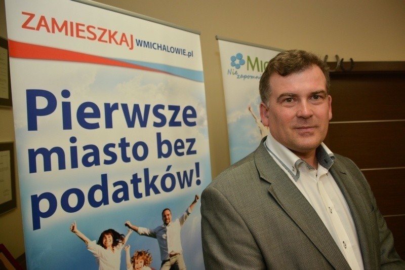 Burmistrz Michałowa Marek Nazarko słynie z...