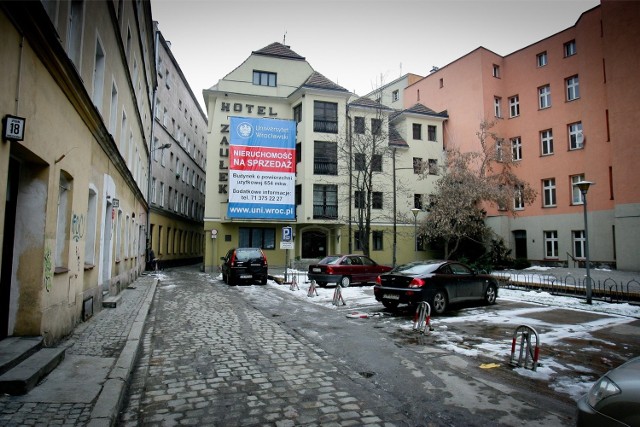 Hotel Zaułek był już wystawiony na sprzedaż