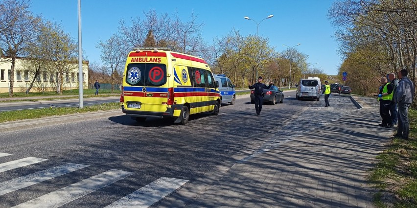 Potrącenie 89-latki na przejściu dla pieszych w Słupsku
