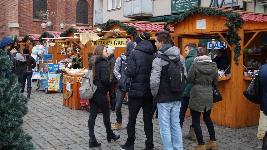 Racibórz: Pyszności na Jarmarku Świątecznym