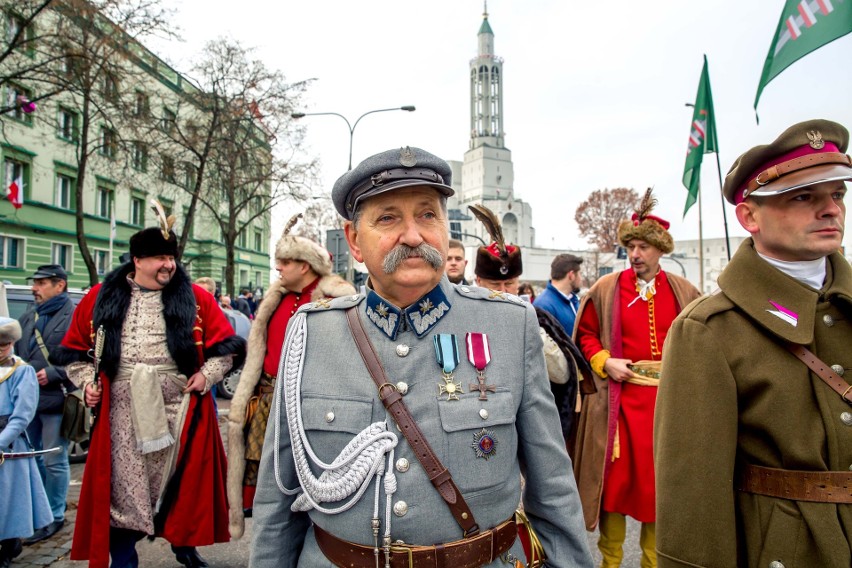 Trasa tegorocznego marszu wiodła spod kościoła św. Rocha...