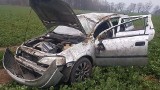 Powiat świdwiński: Dachowanie samochodu w miejscowości Role [ZDJĘCIA]