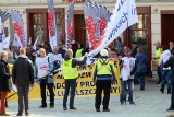 Pikieta „Solidarności" w centrum Lublina. Związkowcy walczą m.in. o podwyżki. Zobacz zdjęcia i wideo 