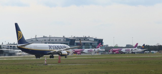 Wizz Air ogłosił loty Pyrzowice - Ateny od wiosny 2018. Ryanair uruchomi takie połączenie od jesieni 2017