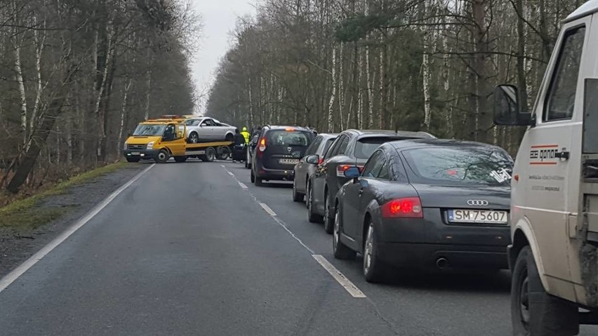 Wypadek na trasie Mysłowce-Tychy. Czołowe zderzenie