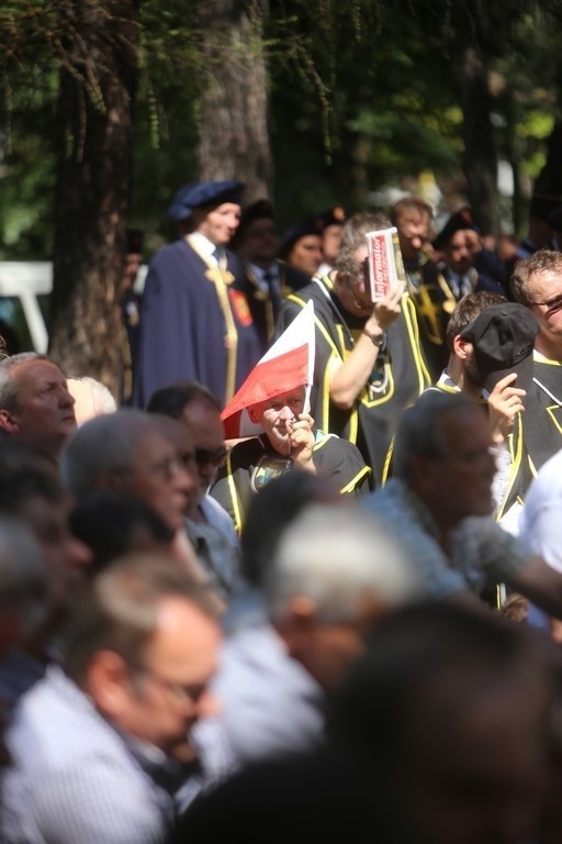 Pielgrzymka do Piekar Śląskich z prezydentem Andrzejem Dudą