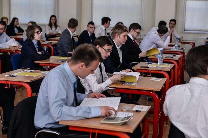 Matura matematyka 2019: przecieki, arkusze CKE, zadania,...