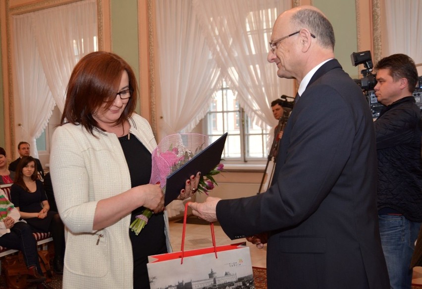 Prezydent wręczył medale 15 lubliniankom (ZDJĘCIA)