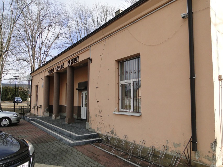 W Wieniawie trwa remont siedziby Gminnego Ośrodka Kultury i Sportu