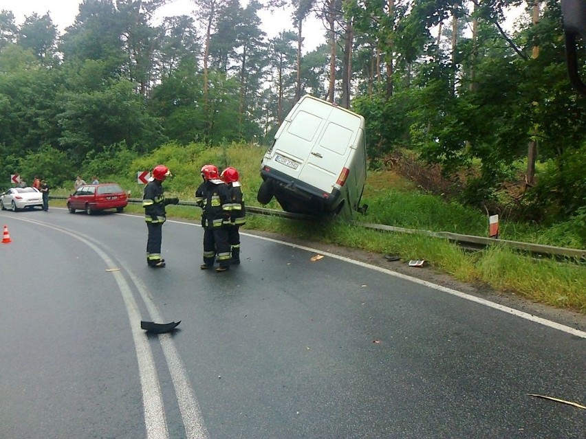 W wypadku na Górze Klęczkowskiej zginął kierowca auta...