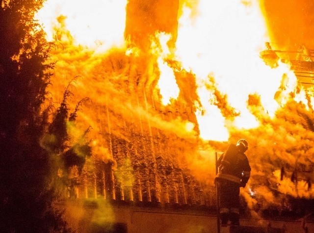 W niedzielę o godzinie 16.47 giżyccy strażacy otrzymali zgłoszenie o pożarze budynku mieszkalnego w miejscowości Szymonka.