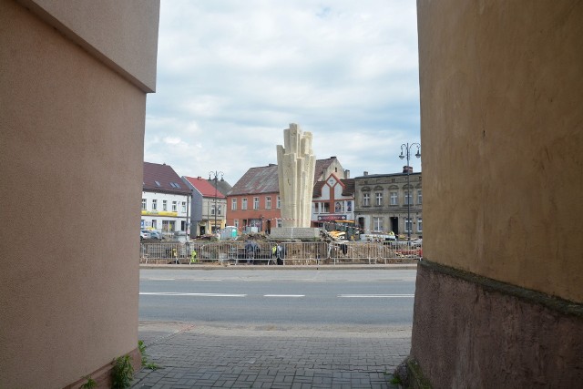 W Sępólnie Krajeńskim kapsuła czasu zostanie zakopana na zrewitalizowanym Placu Wolności