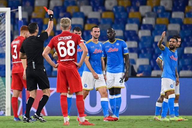 Kluczowy moment meczu Napoli - Spartak