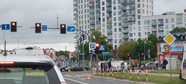 Wypadek na skrzyżowaniu Kaczorowskiego i Waszyngtona w Białymstoku. W ostatnich dniach to kolejny w tym miejscu