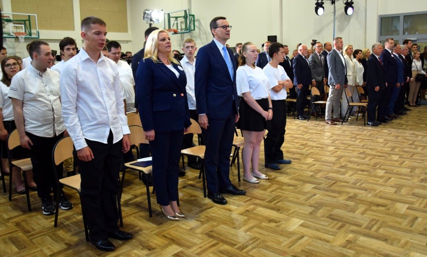 Ogólnopolskie Zakończenie Roku Szkolnego 2022 w SOSW w Kozienicach z udziałem Premiera RP i Ministra Edukacji i Nauki