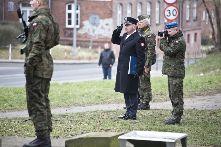 Przed pomnikiem rotmistrza Witolda Pileckiego odbyły się w...