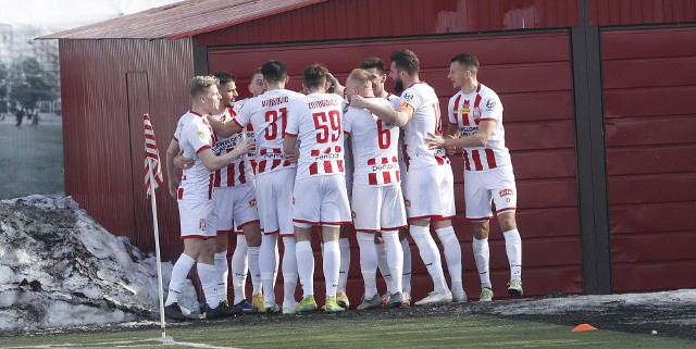 Resovia pokonała Puszczę 2:1