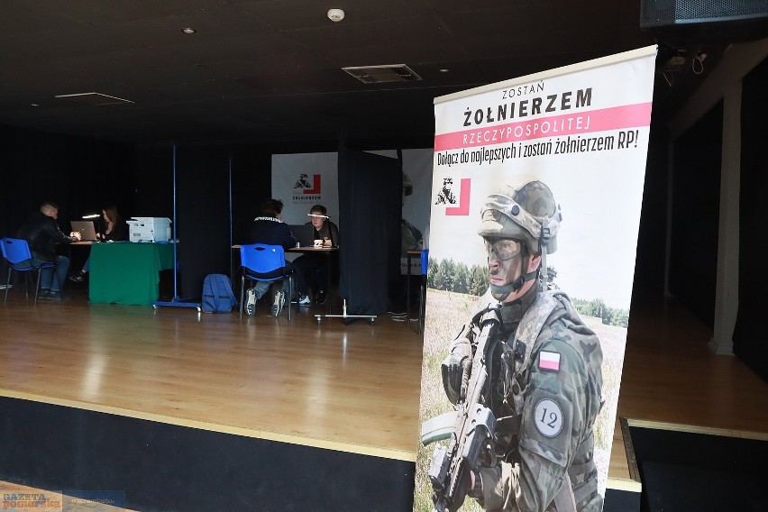 Trwa kwalifikacja wojskowa 2023, klub "Zazamcze" we...