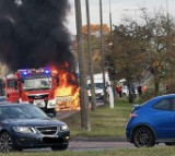 Pożar samochodu dostawczego przy ul. Fordońskiej w Bydgoszczy [zdjęcia]