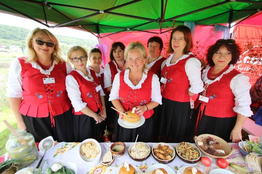 Zalewajka Bobrzanek najlepsza w Świętokrzyskiem. Smakowite święto w Hucie Szklanej [ZDJĘCIA, WIDEO]   