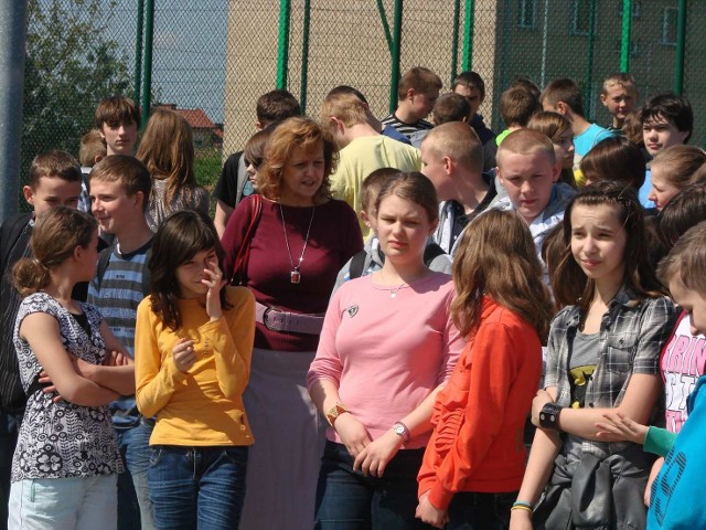 Dokonania gimnazjalistów z uwagą oglądali uczniowie Szkoły Podstawowej numer 2 wchodzącej w skład tego samego Zespołu Szkół w Pińczowie. 