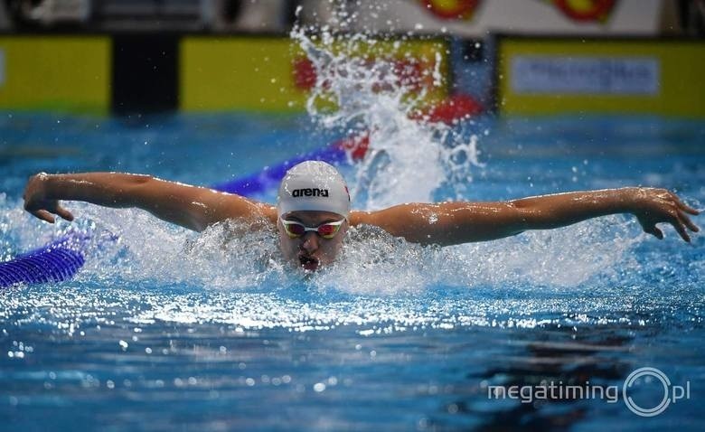 Kielecki pływak Dominik Bujak z kadrą Polski wznowił treningi. Jest w szerokiej kadrze olimpijskiej na igrzyska w Tokio [ZDJĘCIA]