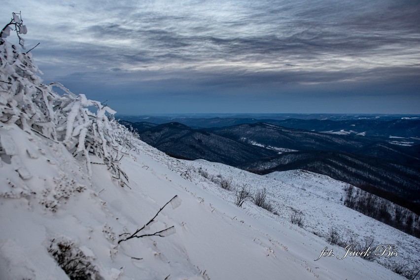 Piękna zima w Bieszczadach. Zobaczcie zdjęcia internauty...