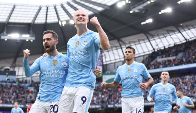 Erling Haaland (Manchester City) celebruje zdobycie gola w meczu Premier League