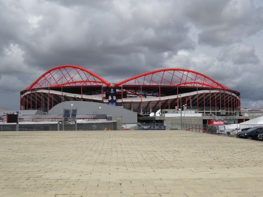 Droga do Lizbony: Estadio da Luz i Museo Benfica