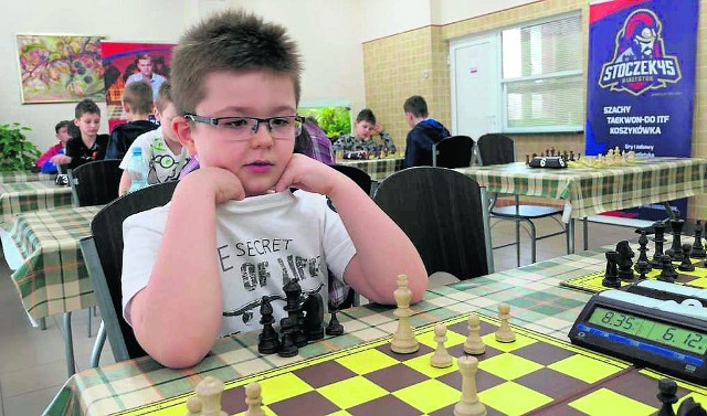 Krzysztof Wojtacha ma dopiero siedem lat, ale już ogrywa dużo starszych przeciwników