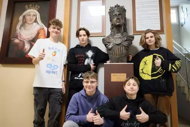 Liceum Ogólnokształcące im. Królowej Jadwigi w Lublinie po raz kolejny znalazło się na 1. miejscu w rankingu Perspektywy 2024