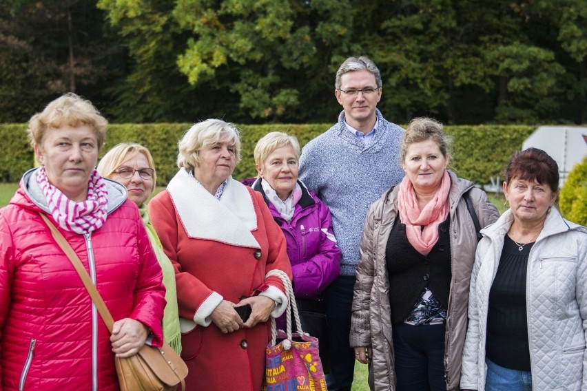 Wspaniała zabawa seniorów w Chrustach i... tańce z marszałkiem (ZDJĘCIA)