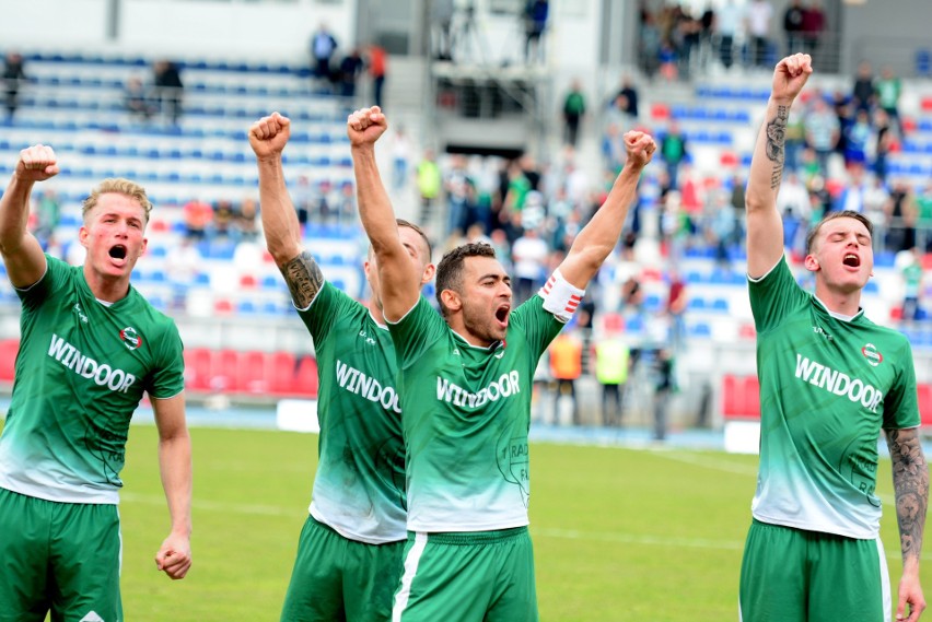 Radomiak Radom pokonał u siebie Elanę Toruń 2:0.