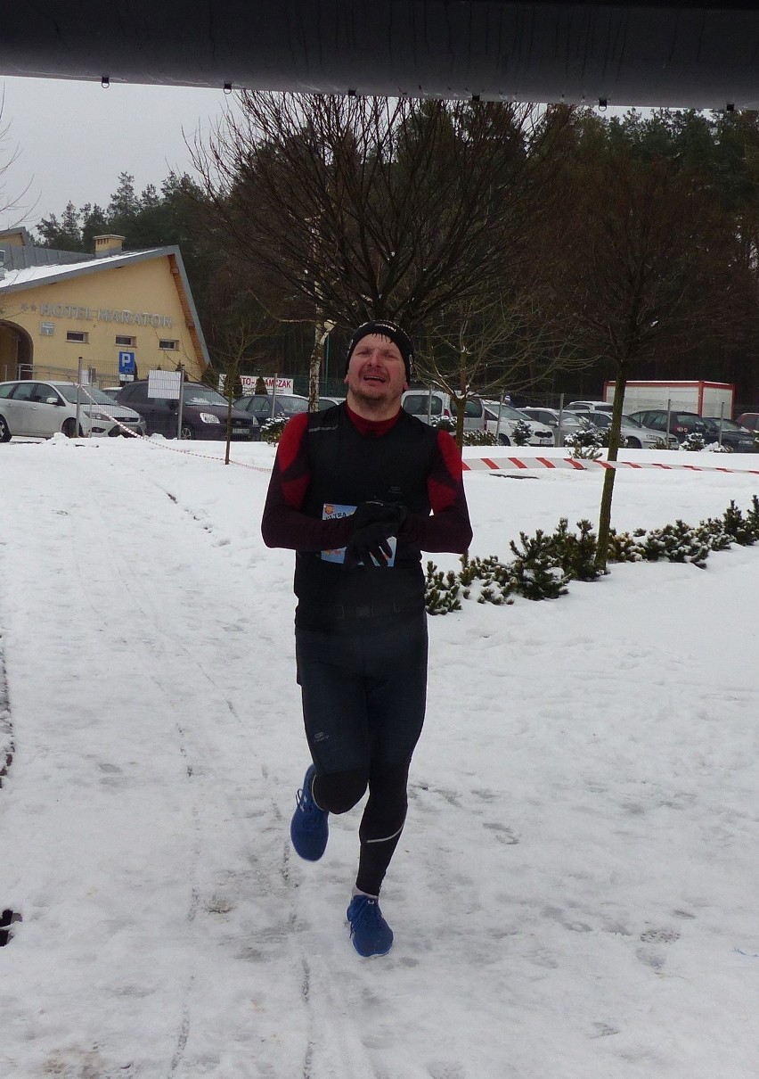 Karol Grabda z Mirowa wygrał w Kielcach Ultra Maraton na 50 kilometrów 