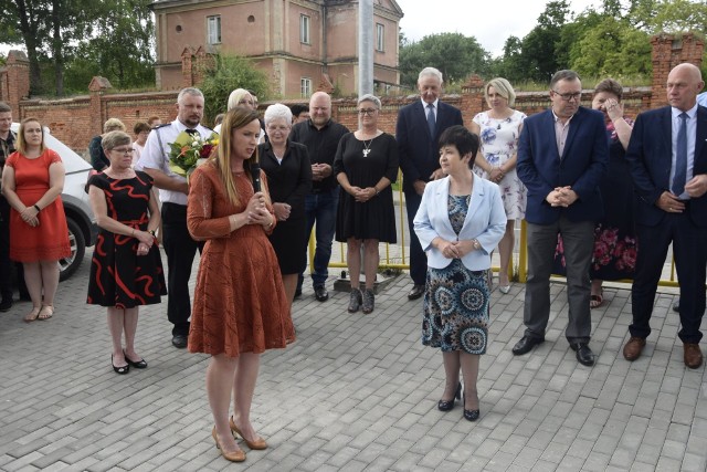 W gminie Zbójno sesja absolutoryjna była połączona z poświęceniem nowo wyremontowanej świetlicy wiejskiej w Zbójnie. Symbolicznego przecięcia wstęgi w wyremontowanej świetlicy w Zbójnie dokonali: posłanka Joanna Borowiak, starosta Franciszek Gutowski, wójt gminy Zbójno Katarzyna Kukielska, radna powiatowa Danuta Brzoskowska, przewodniczący Rady Gminy Zbójno Mieczysław Pankiewicz, radny gminny Dariusz Mężykowski.,  sołtys i przedstawiciel OSP Michał Zglenicki, kierownik Wydziału Zarządzania Infrastrukturą Urzędu Gminy Piotr Pietrzak, przedstawiciel wykonawcy Tomasz Smoliński oraz inspektor nadzoru Jerzy Wileński