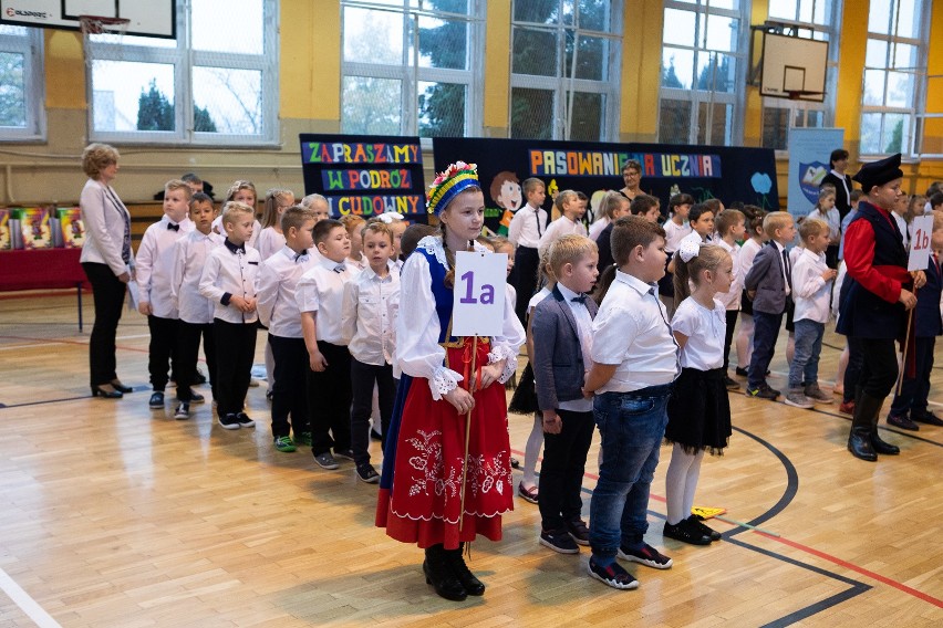 Uroczystość pasowania na ucznia odbyła się w Szkole...