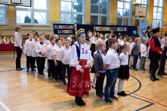 Uroczystość pasowania na ucznia odbyła się w Szkole Podstawowej w Janikowie.